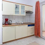 Apartment With A Parking Space Jezera, Murter - 5121 Jezera