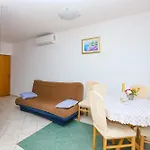 With Parking Space Jezera, Murter - 5121 Apartamento