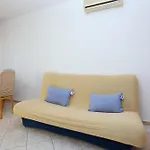 With Parking Space Jezera, Murter - 5121 Apartamento Jezera