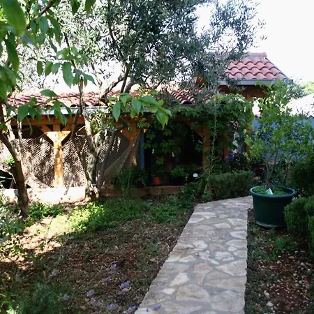 Apartament With Parking Space Jezera, Murter - 5121