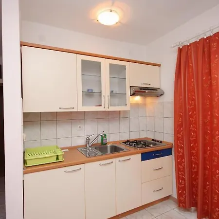 With Parking Space Jezera, Murter - 5121 Apartman Jezera