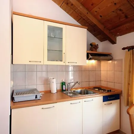 Apartman With Parking Space Jezera, Murter - 5121 Jezera