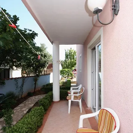 With Parking Space Jezera, Murter - 5121