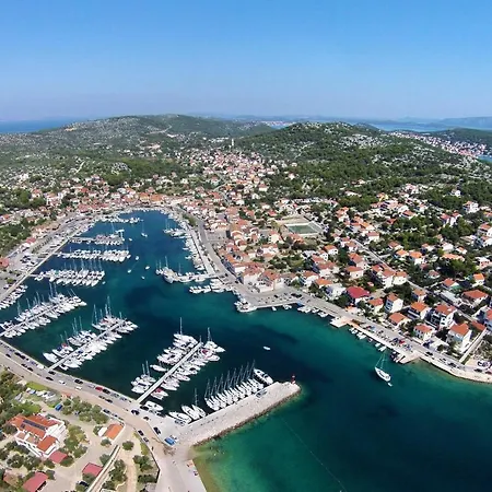 Lejlighed With Parking Space Jezera, Murter - 5121