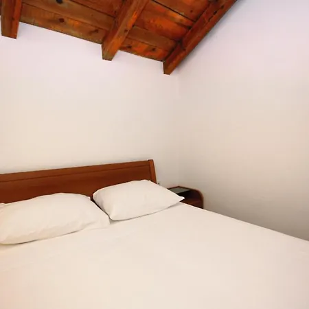 With Parking Space Jezera, Murter - 5121 Apartman