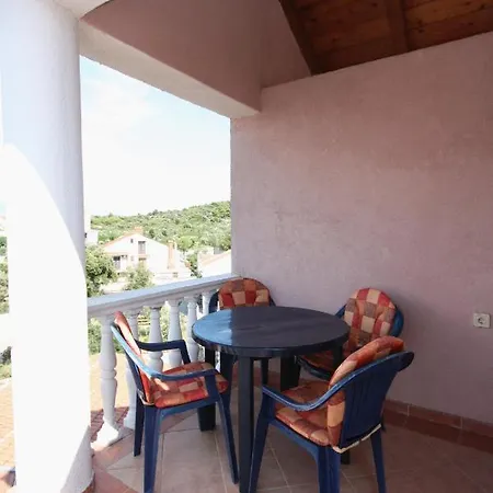 Apartman With Parking Space Jezera, Murter - 5121