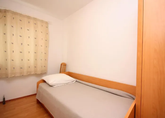 With Parking Space Jezera, Murter - 5121 Езера