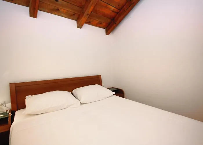 With Parking Space Jezera, Murter - 5121 Апартаменты